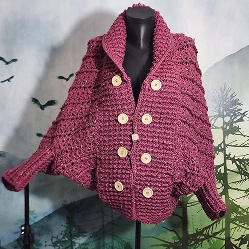 Veste oversize fait main au crochet boutons en bois