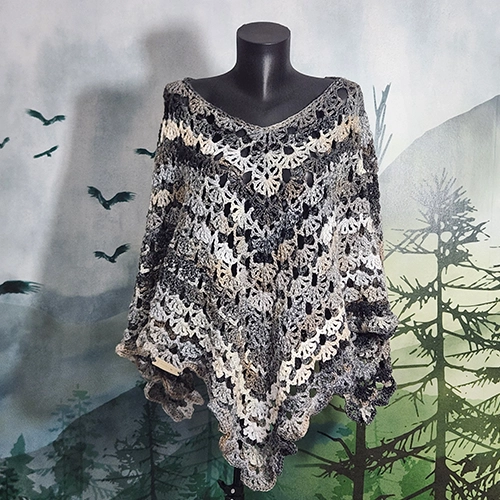 Poncho sans col fait main au crochet en acrylique - 70 cm de longueur à la pointe