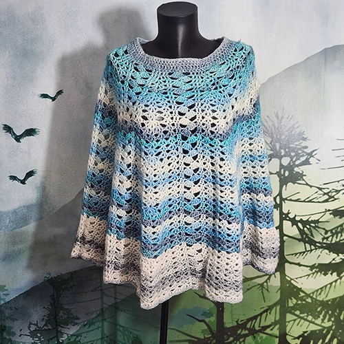 Poncho relief rond fait main au crochet - longueur de 55 cm